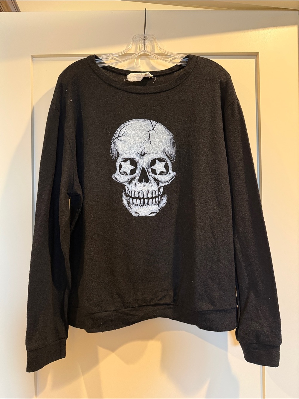 Fantastic Fawn black "fuzzy" skull sweatshirt